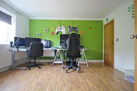 home office / playro