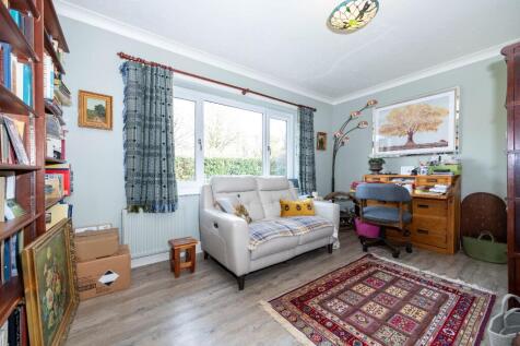 Home Office/Bedroom