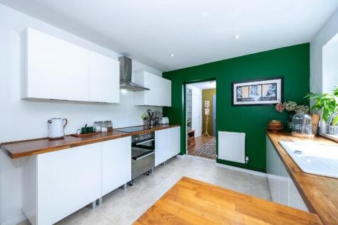 Kitchen Day Room