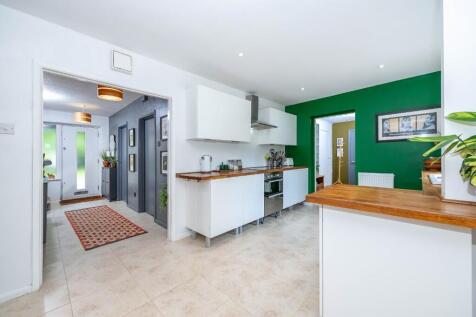 Kitchen Day Room