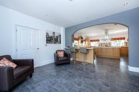 Kitchen Day Room