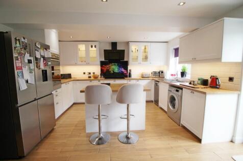 Kitchen Day Room