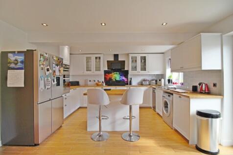 kitchen day