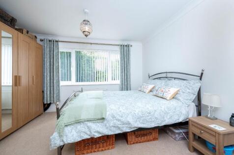 ground floor bedroom