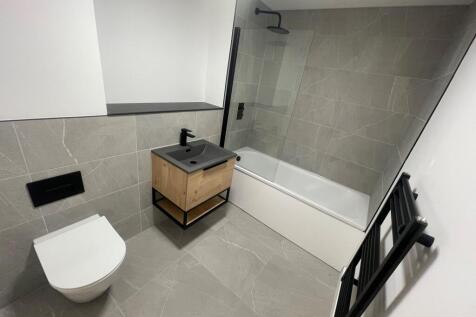 701 bathroom 2