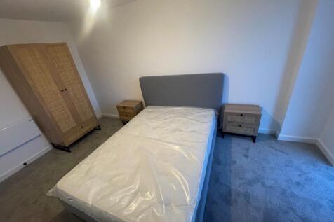 701 bedrooom 2