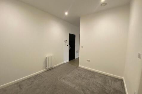 studio 1