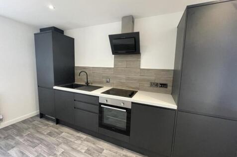 kitchen 2 bolton