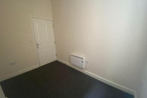 bedroom 2-1