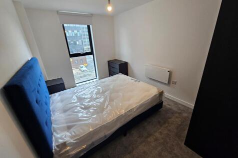 212 Bedroom 2