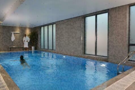 Clubhouse Pool