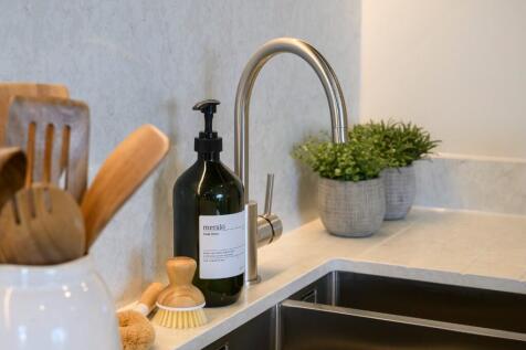 Showhome - Kitchen