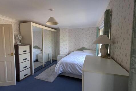 new bedroom.jpg