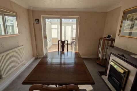 new dining room 2.jpg