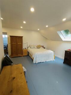 bed11.jpg