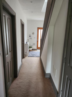 hallway.png