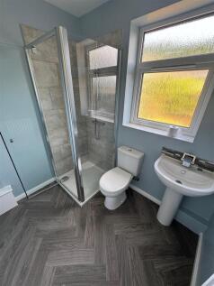 Shower room.jpg