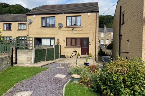 Rear garden 2.jpg