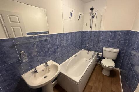 Bathroom.jpg