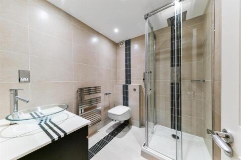 Shower room.jpg