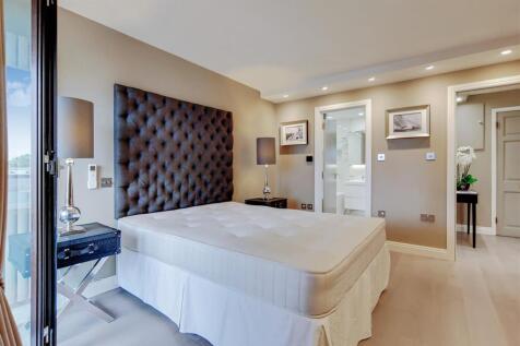 2_Master Bedroom-0.jpg