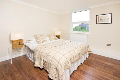 93 boydell court-bed2.jpg