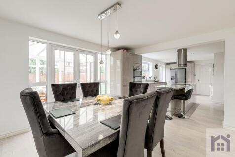 Stunning family room