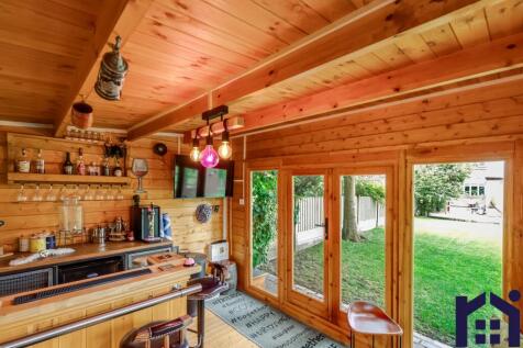 Garden room