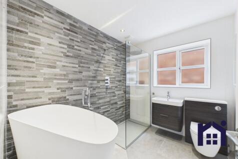 Jack &amp; Gill Bathroom