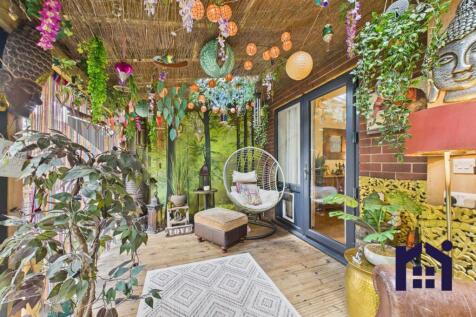 Garden room