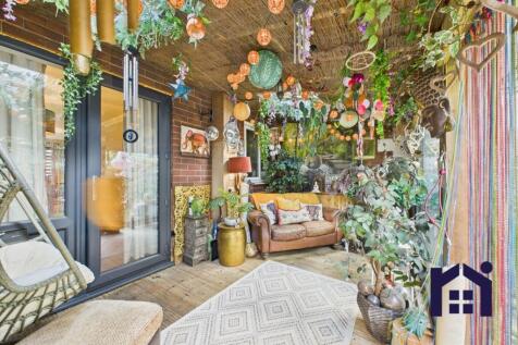 Garden room