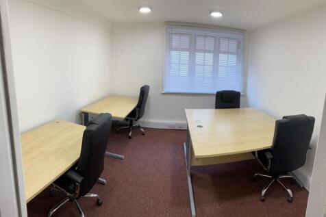 Office 2 _ 4 desk.jpg