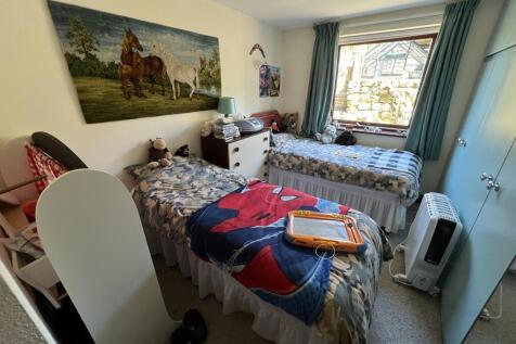 Photo 32