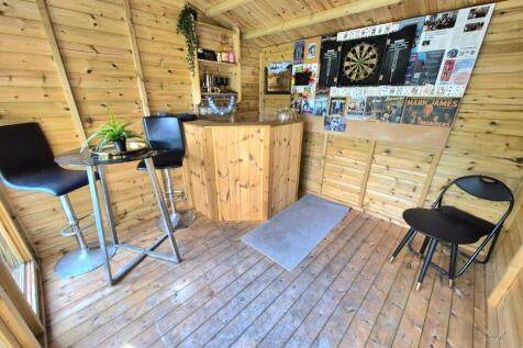 Outdoor Bar