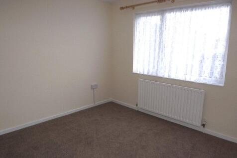 Bedroom 2 (1)