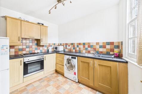 Top Floor Flat