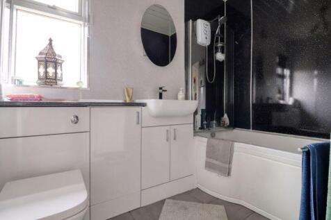 Downstairs Bathroom