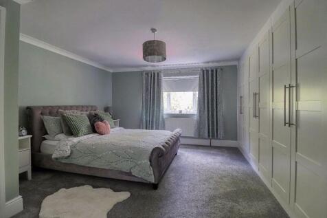 Master Bedrooom