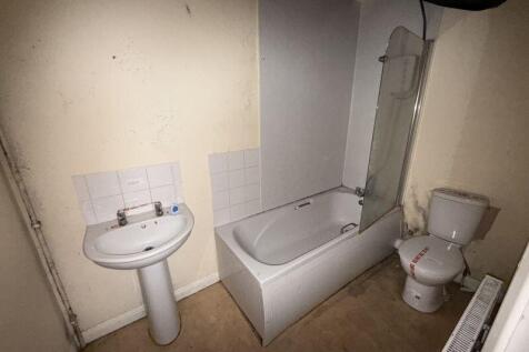 Ground Floor Bathroom
