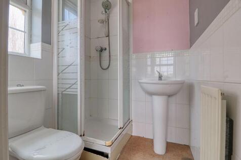 Bedroom Two En-Suite