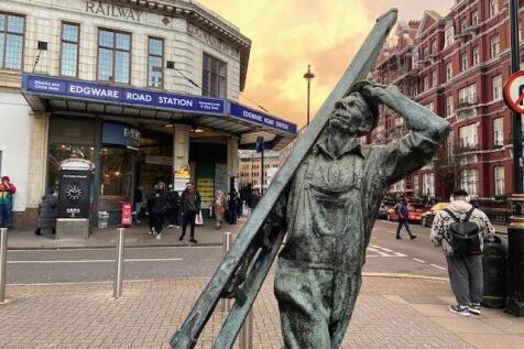 Edgware Rd St.