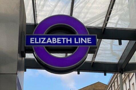 Elizabeth Line Sign