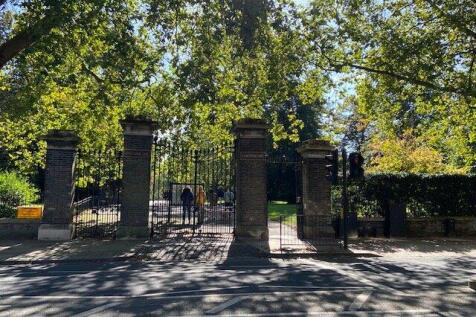 Access To Hyde Park