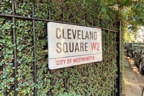 Cleveland Sq Sign