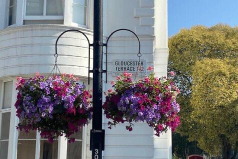 Gloucester Ter&#39; Sign