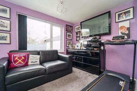 Bedroom 4/Office