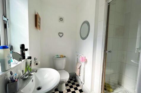 ENSUITE.JPG