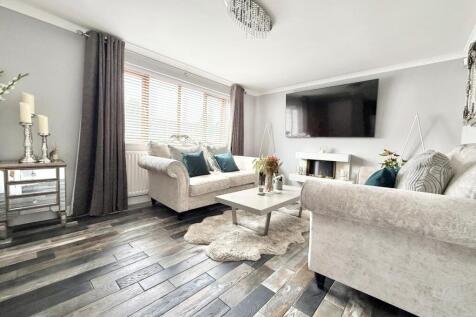 cemetery road living room 2.jpg