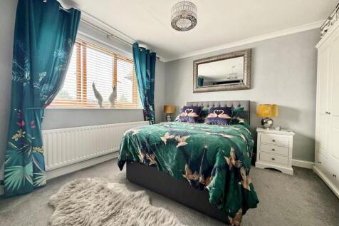 cemetery Road Jump Main Bedroom.jpg