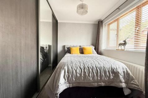cemetery 2nd bedroom.jpg